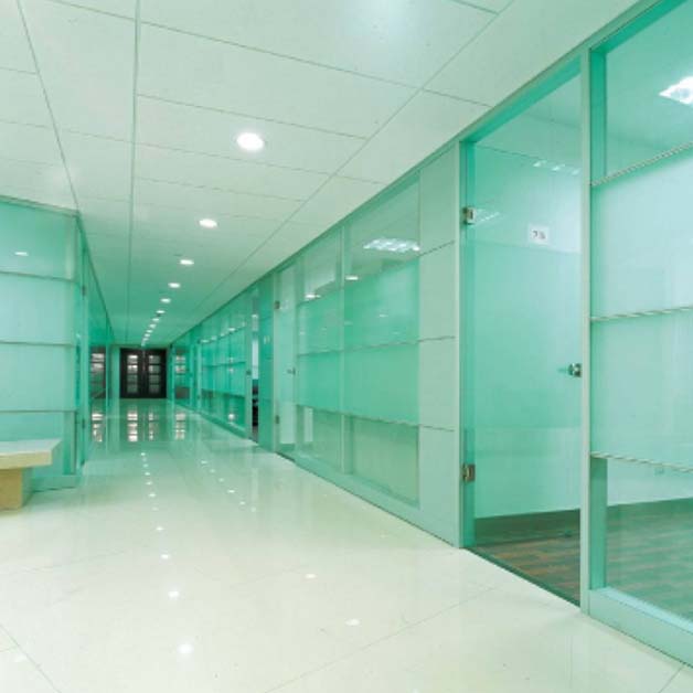 Office Glass Partition in Dubai