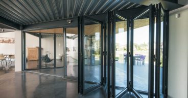 Create a Seamless Indoor-Outdoor Space with Folding Doors