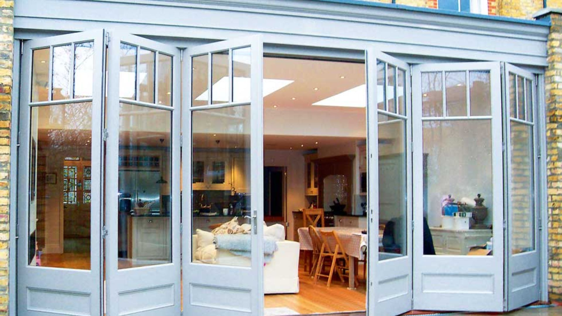 What Makes Bifold Doors a Popular Choice for Homeowners